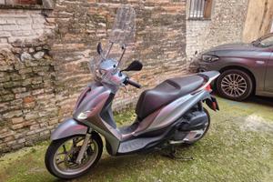 Piaggio Medley 125 Abs celeste