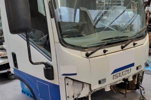 Cabina ISUZU Stretta GUIDA A DX 1815 mm M 21 M 55 