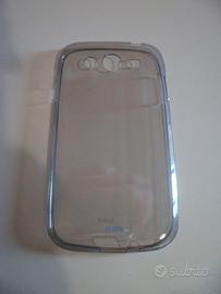 Cover in TPV protezione cellulare.