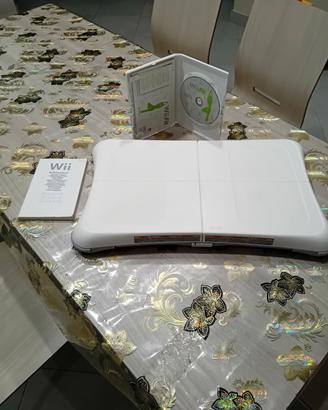 balance board (pedana per il fitness) e wii fit 
