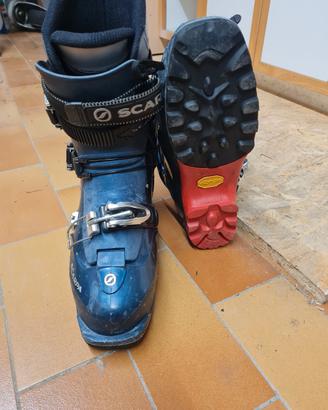 scarponi sci alpinismo 
