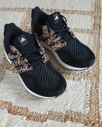 ADIDAS ULTRABOOST 38