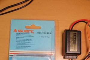 Filtro antidisturbo Majestic. Adatto per autoradio