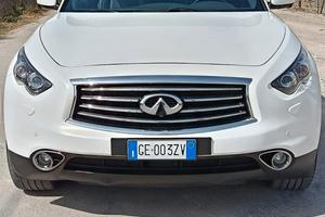 infiniti qx70