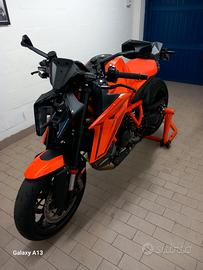 ktm 1390 duke r