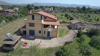 VILLA SINGOLA A ZAGAROLO