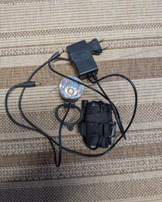 Kit faretto bici LED alta potenza con caricabatter