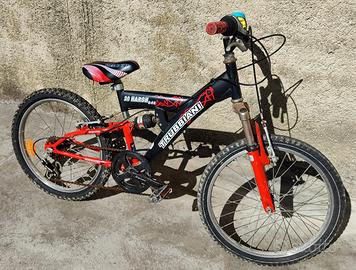 Bicicletta 20" con ammortizzatore cambio 