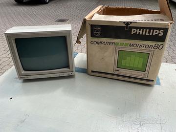 COMPUTER COMMODORE 64 con stampante,modem, joystik
