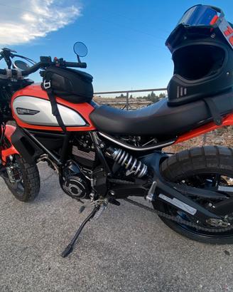 Ducati scrambler 800