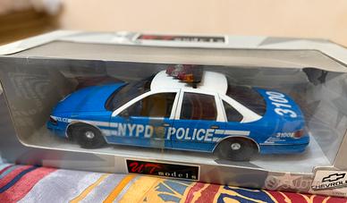 Ut Models 1/18 NYPD modellino polizia