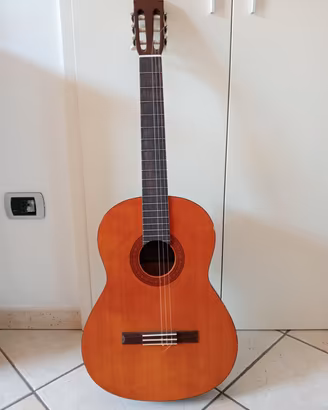Chitarra acustica Yamaha C-40