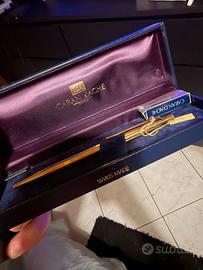 Penna Caran D’Ache oro