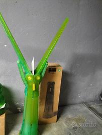 Schiaccia lattine rexite