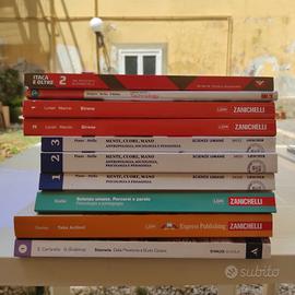 Libri di testo per scuola secondaria di secondo gr