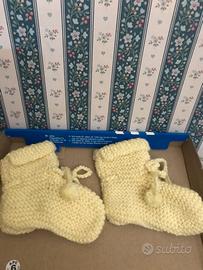 Scarpette di lana fatte a mano