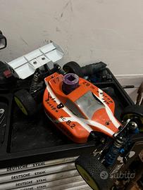 Auto rc Buggy 1/8 team associated rc8.2