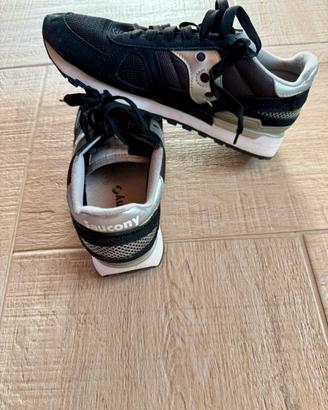 Saucony shadow originali ma senza scatola