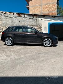 Audi a3 1.6 tdi ultra 110cv