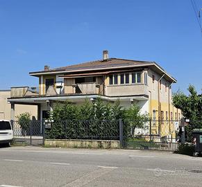 Zai ampio complesso abitativo e artigianale