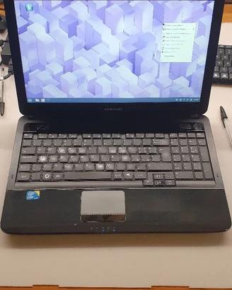 Samsung E452 i3 SSD 240GB 4GB RAM Linux