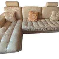 Divano in vera pelle con chaiselongue. Eraclesofà.