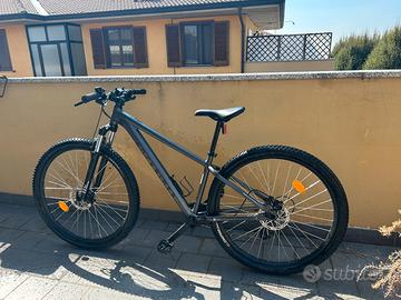 muontain bike nuova in condizioni impeccabili