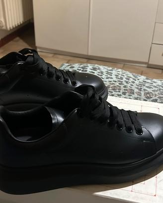 Mcqueen nere uomo 42