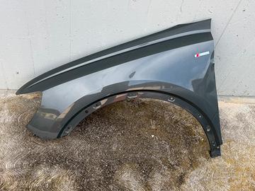 Parafango sinistro Audi Q3 F3