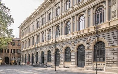 Posto Auto a Bologna Via dè Toschi 1 locali