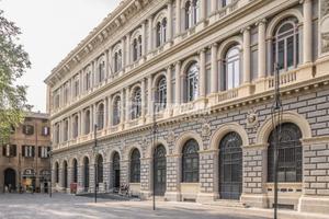 Posto Auto a Bologna Via dè Toschi 1 locali