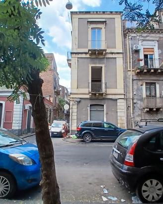 Casa storica su tre livelli