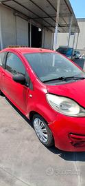 Peugeot 107 2011 1.0 Benzina 1KR PER RICAMBI