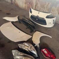 Musata anteriore Citroen DS3 anno 2012