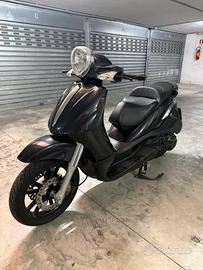 Beverly 500 2005