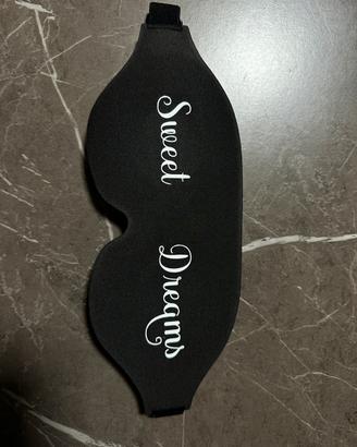 Mascherina per dormire ergonomica