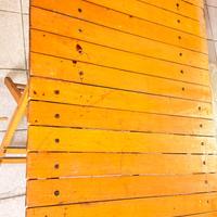 Tavolo e sedie legno massiccio