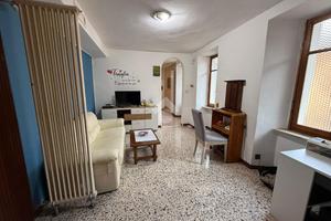 3 LOCALI A LANZO TORINESE