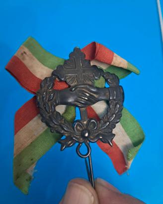 Spilla società mutuo soccorso