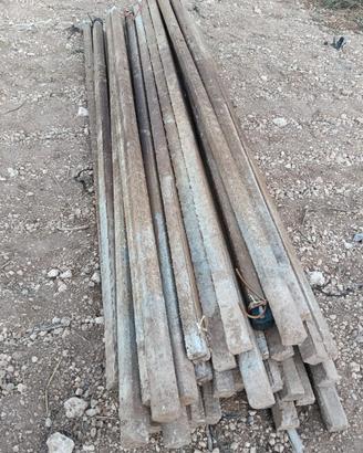 Pali in cemento per vigneto