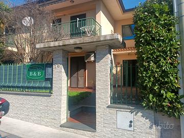 DELIZIOSA VILLA BIFAMILIARE A MAUGERI - VALVERDE