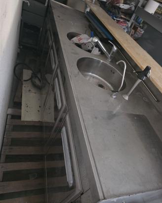 bar già smontato permuto con auto o moto