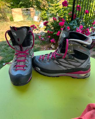 Scarpe da montagna The North Face no. 40