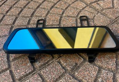 Specchietto con telecamera