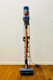 Dyson V8 absolute