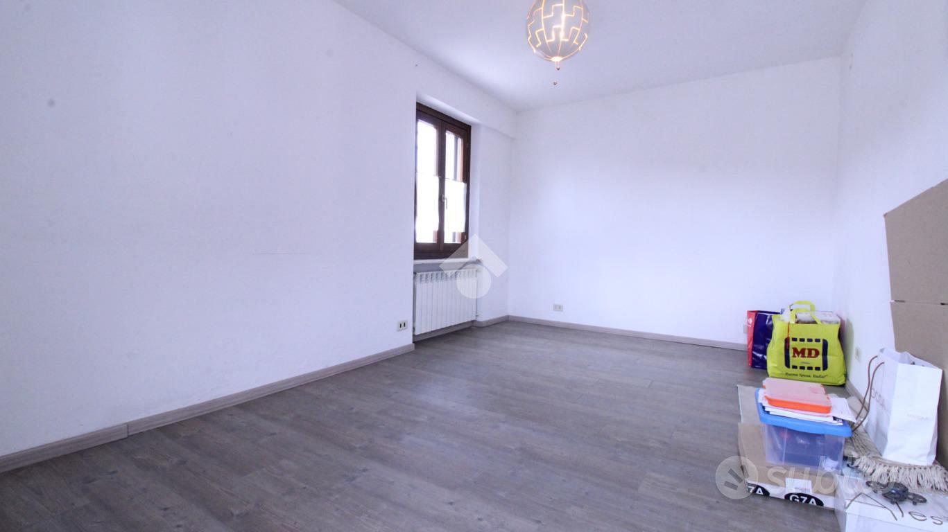 Apartment in Piverone, Torino - Vista 4