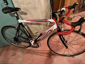 bici da corsa Dinatek