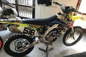 Suzuki RM-250cc-4T