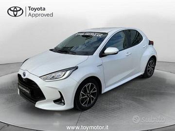 Toyota Yaris 4nd serie 1.5 Hybrid 5 porte Trend