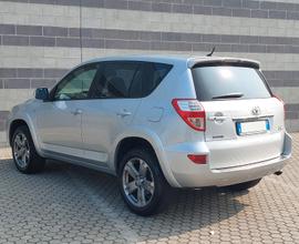 TOYOTA RAV4 3ª serie - 2010
